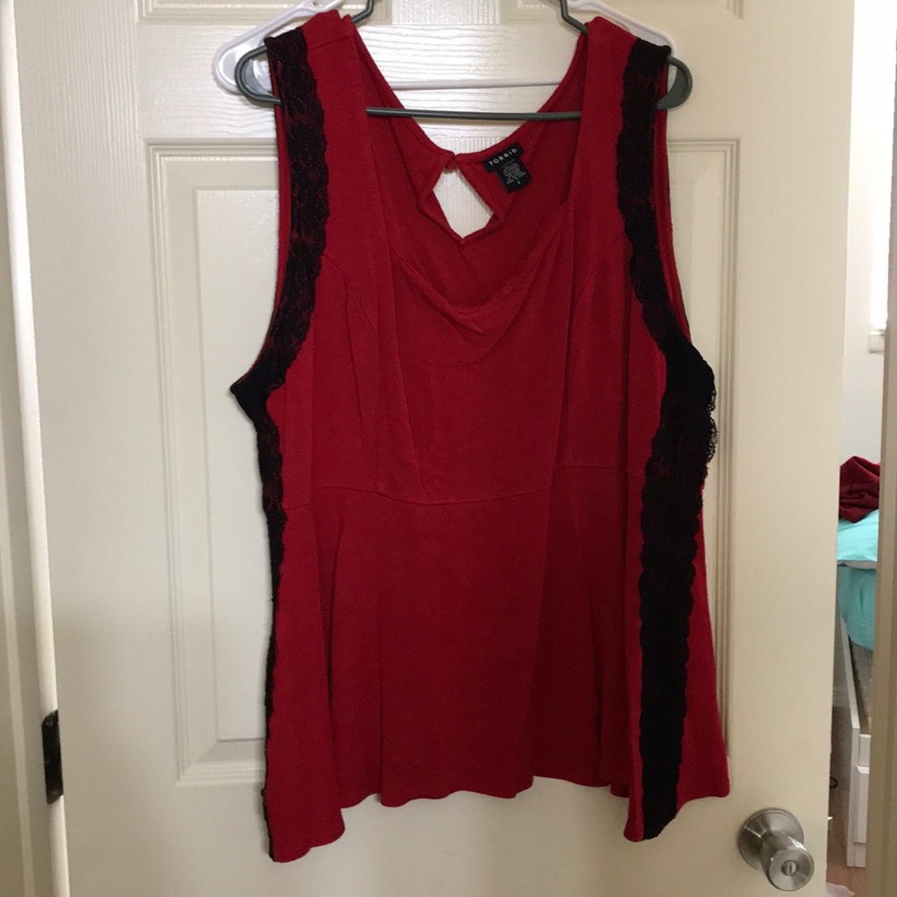 Torrid peephole back tank